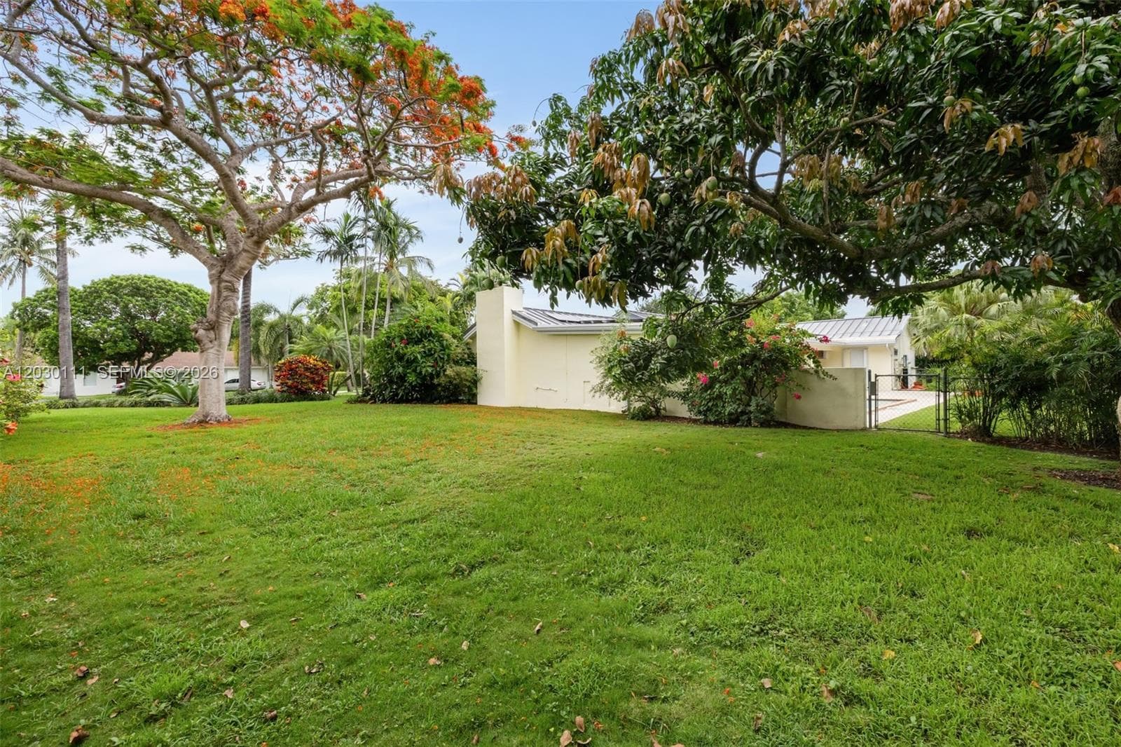 7350 SW 129th St, Pinecrest FL 33156 — 54