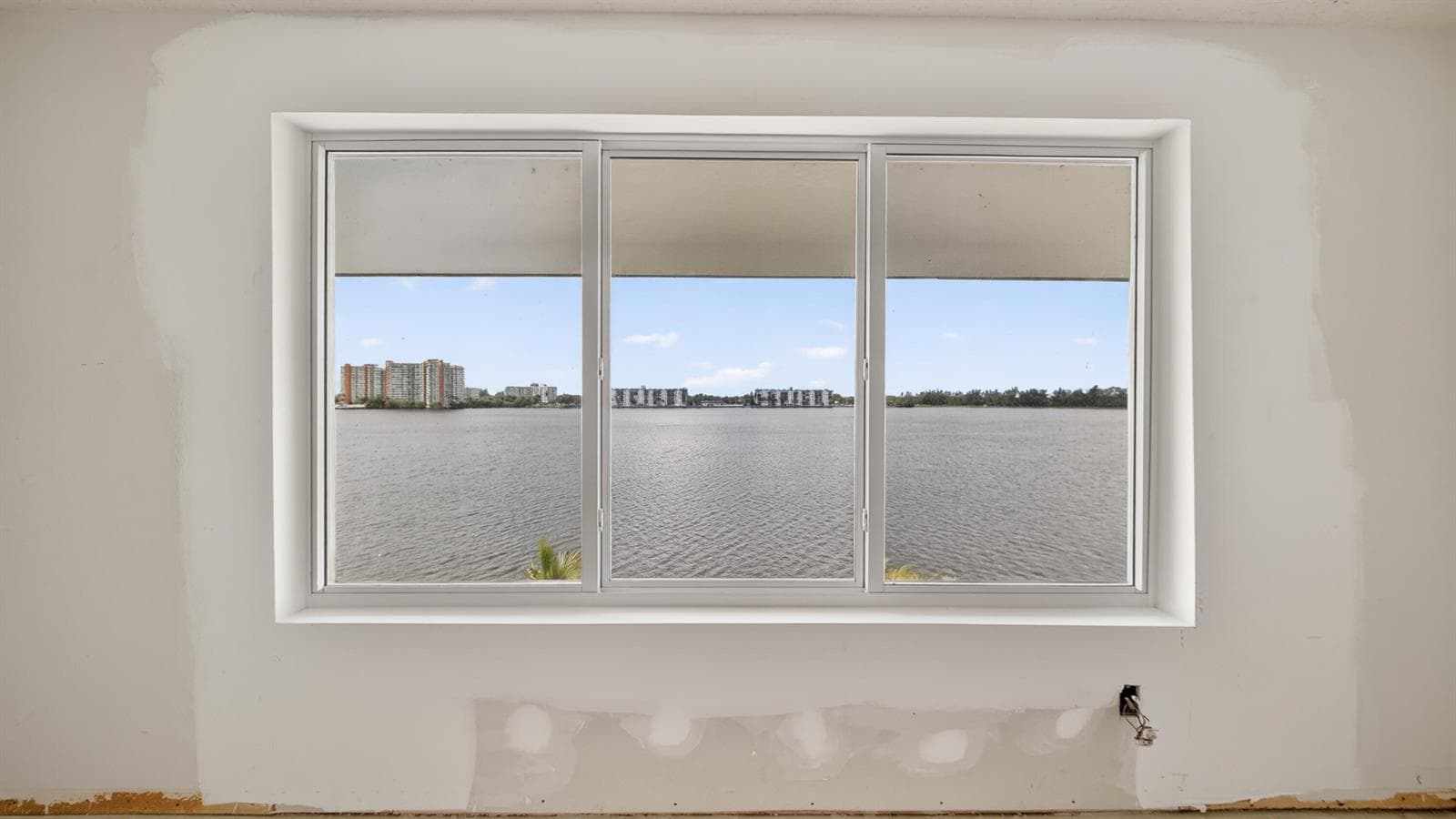 1100 NE 191st Street # 44, Miami FL 33179 — 16