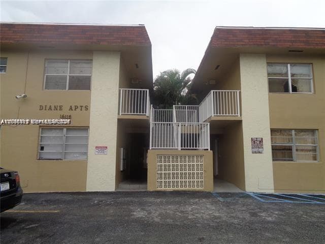 16150 NE 21st Ave # 6, North Miami Beach FL 33162 — 1