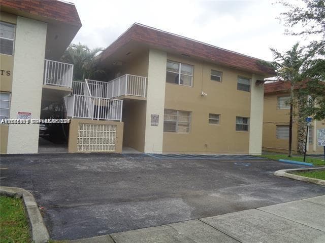 16150 NE 21st Ave # 6, North Miami Beach FL 33162 — 9