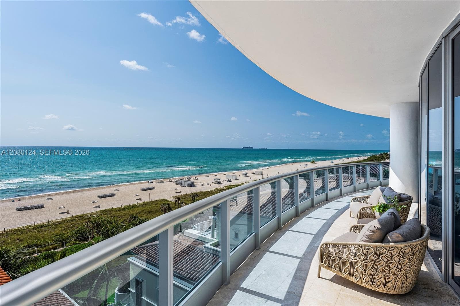 5959 Collins Ave # 807, Miami Beach FL 33140 — 2