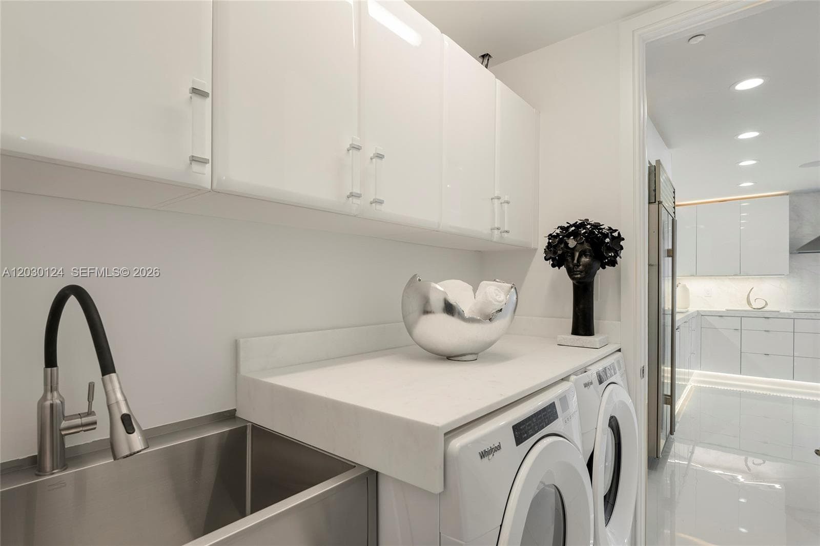 5959 Collins Ave # 807, Miami Beach FL 33140 — 42