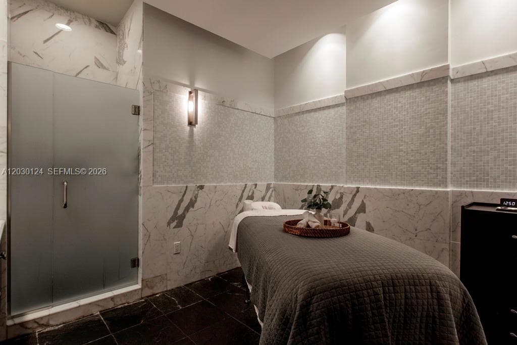 5959 Collins Ave # 807, Miami Beach FL 33140 — 55