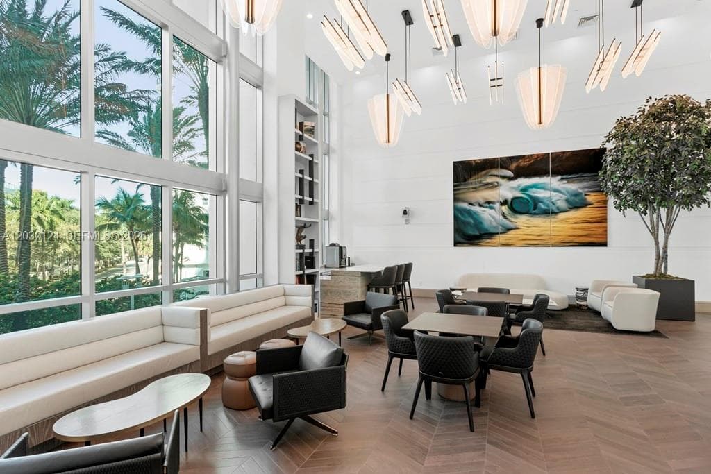 5959 Collins Ave # 807, Miami Beach FL 33140 — 44