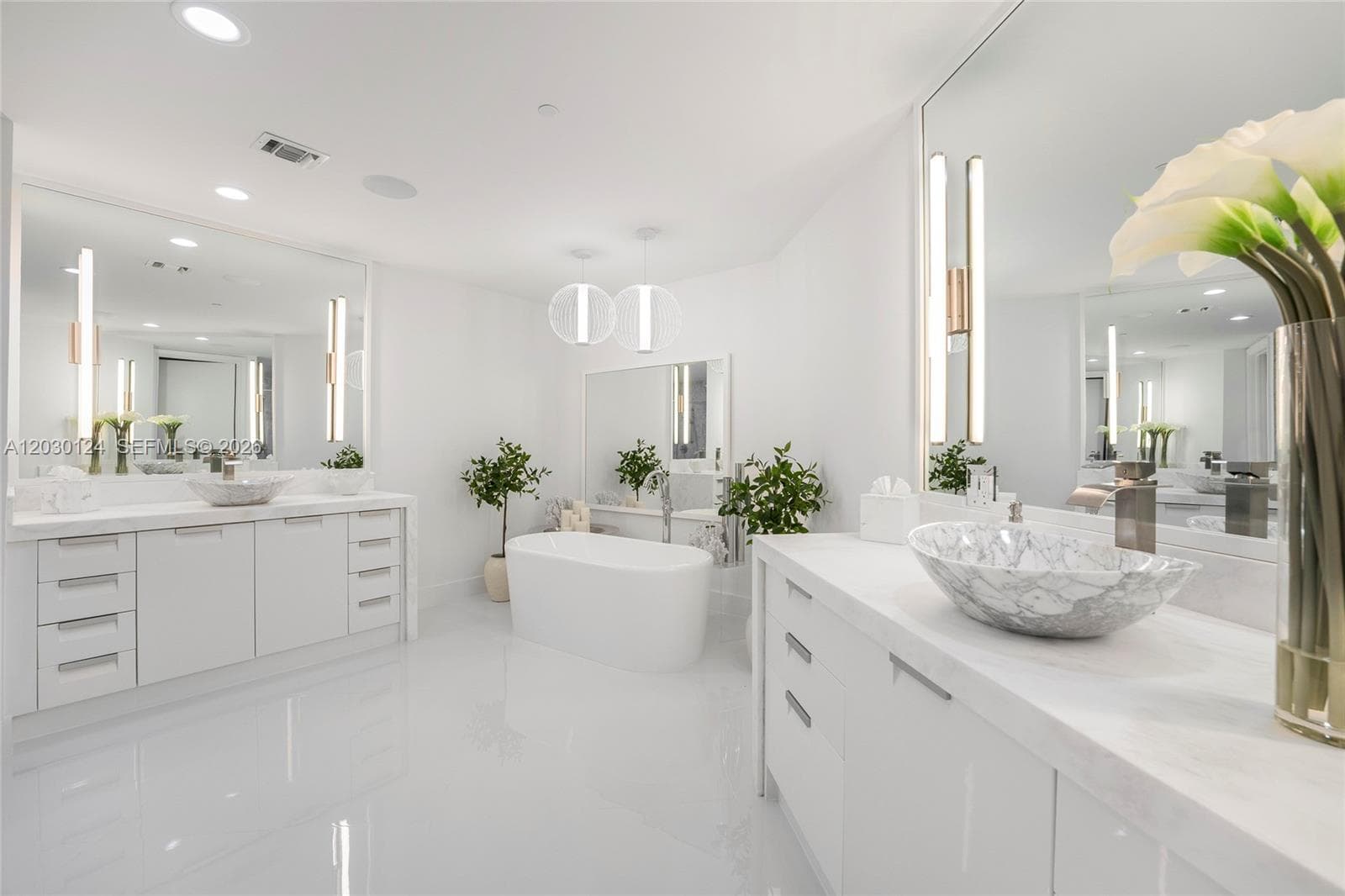 5959 Collins Ave # 807, Miami Beach FL 33140 — 39