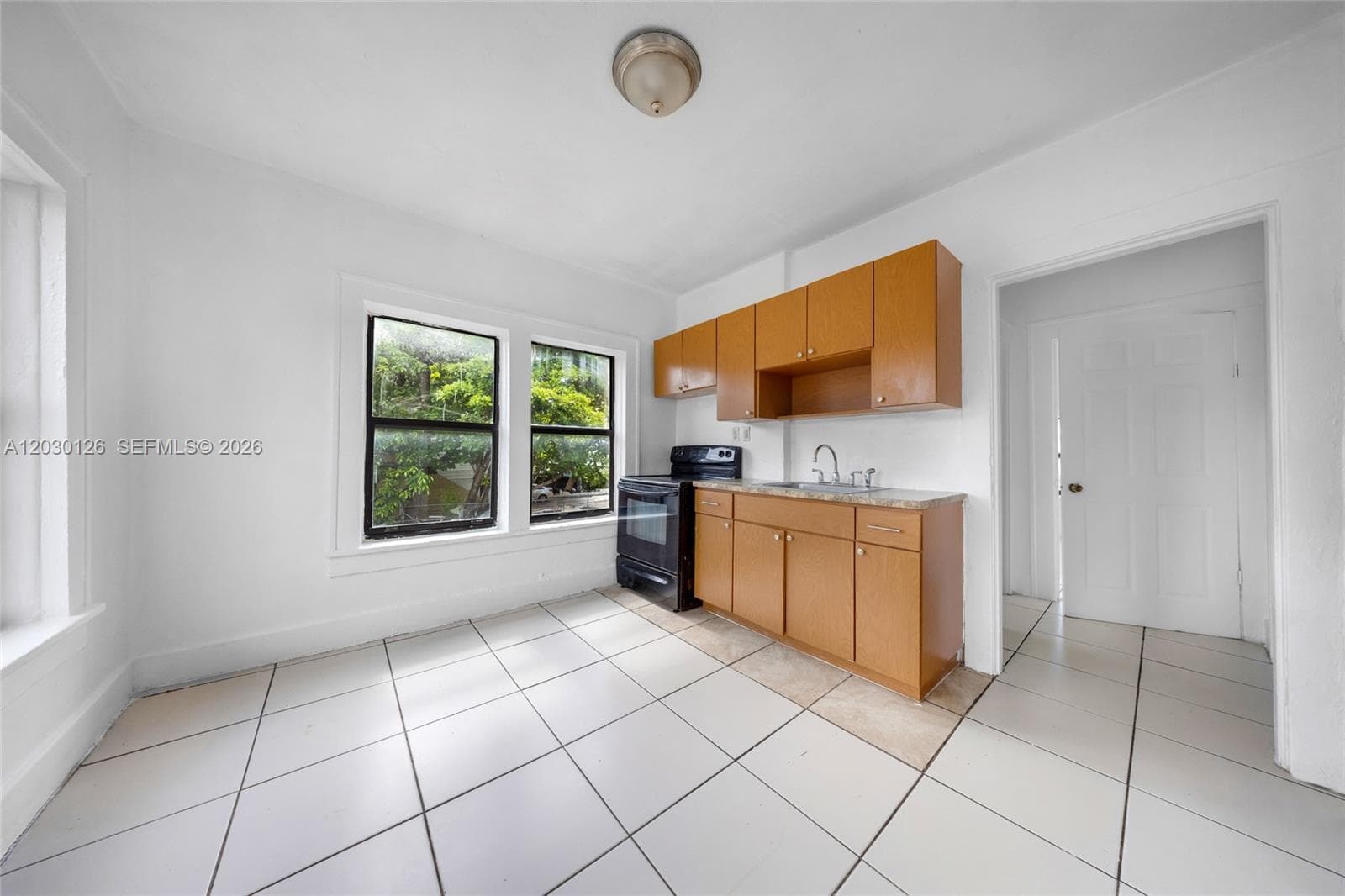 1035 NW 4th St, Miami FL 33128 — 38