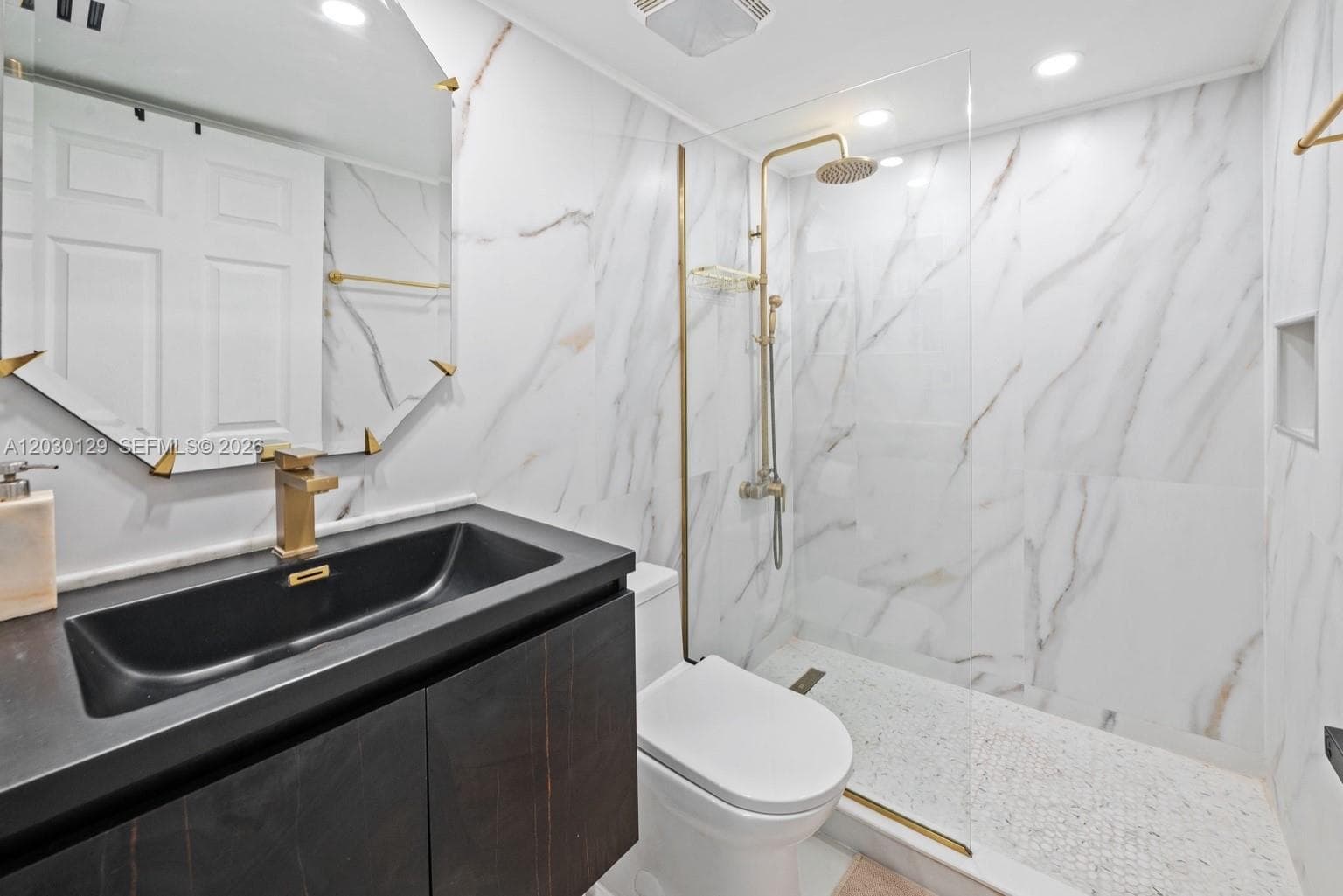 5239 SW 153rd Ave, Miami FL 33185 — 2