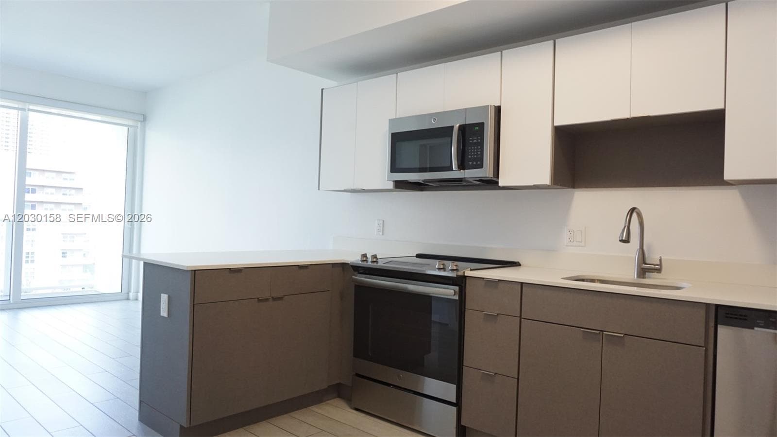 321 NE 26th St # 705, Miami FL 33137 — 16