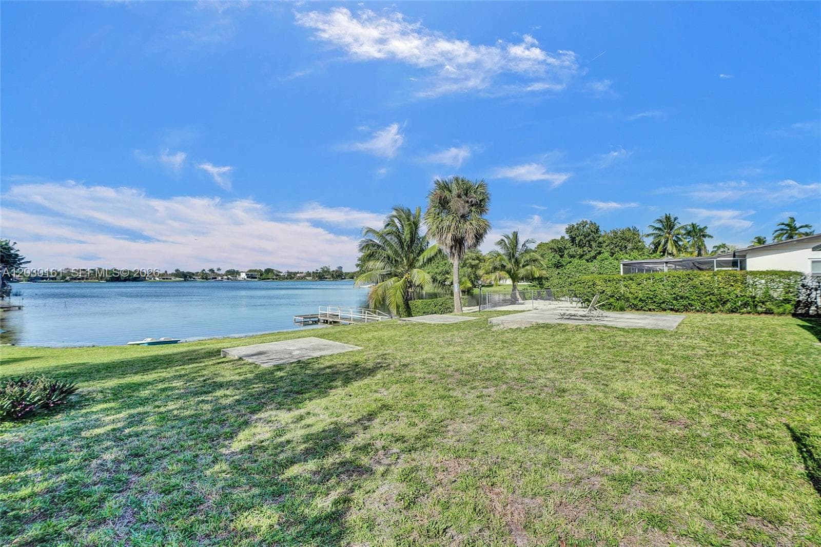 1825 NE 187th St, Miami FL 33179 — 22