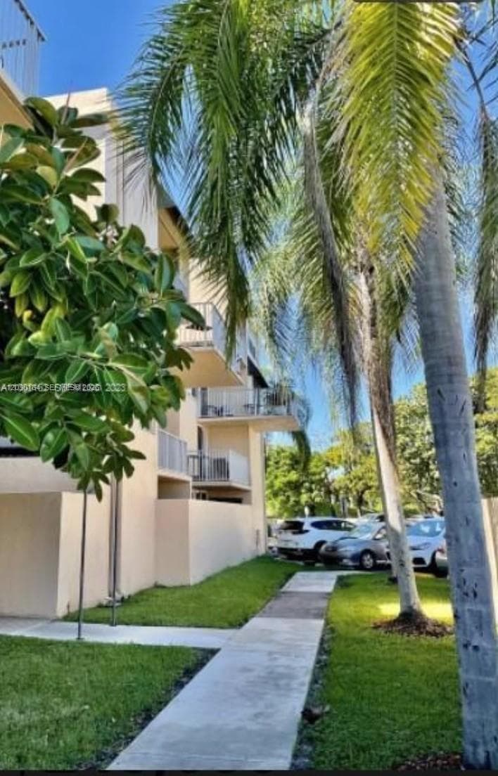 10801 SW 109th Ct # D412, Miami FL 33176 — 2