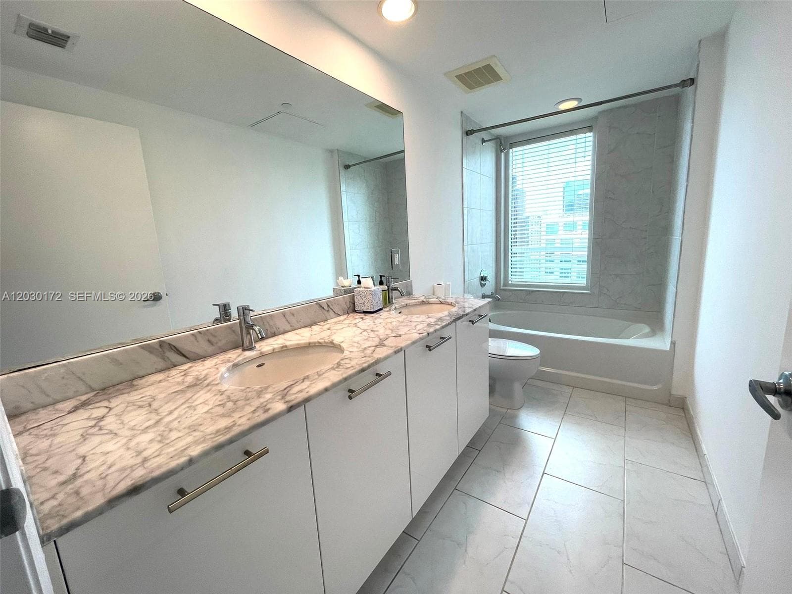 951 Brickell Ave # 3600, Miami FL 33131 — 13