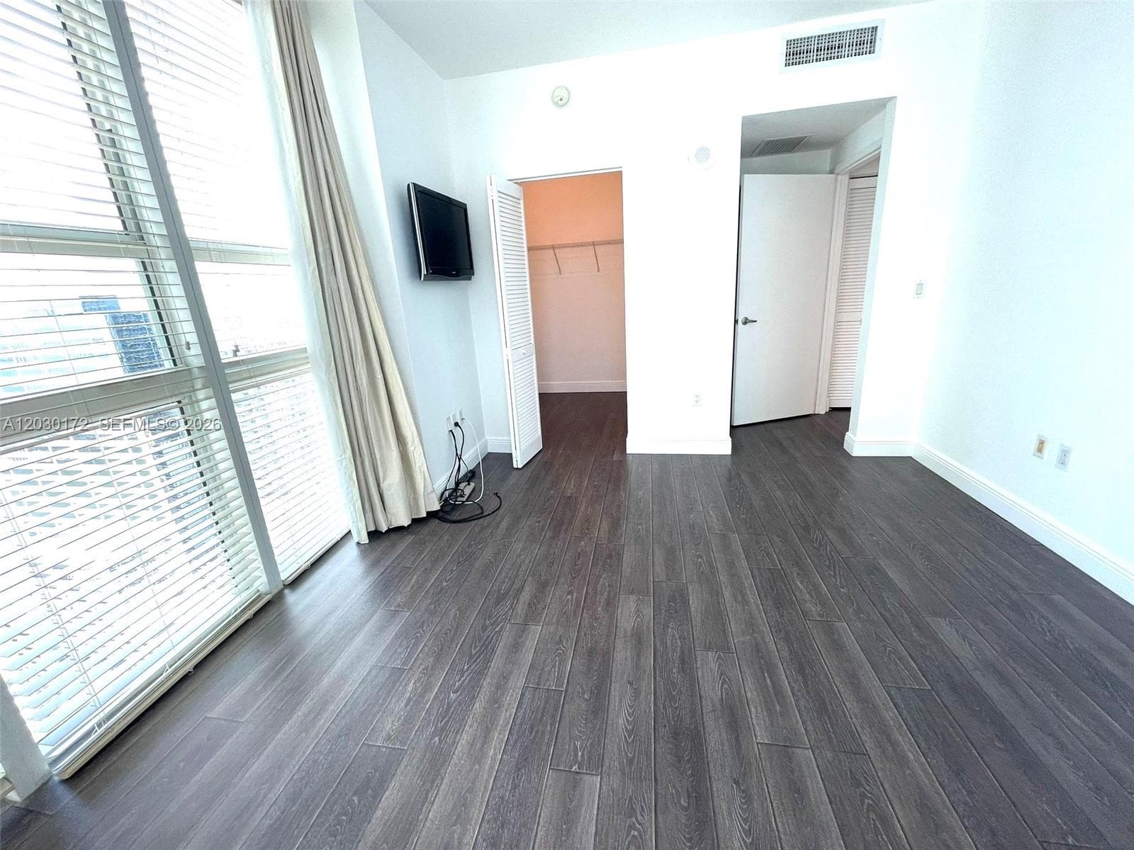 951 Brickell Ave # 3600, Miami FL 33131 — 9