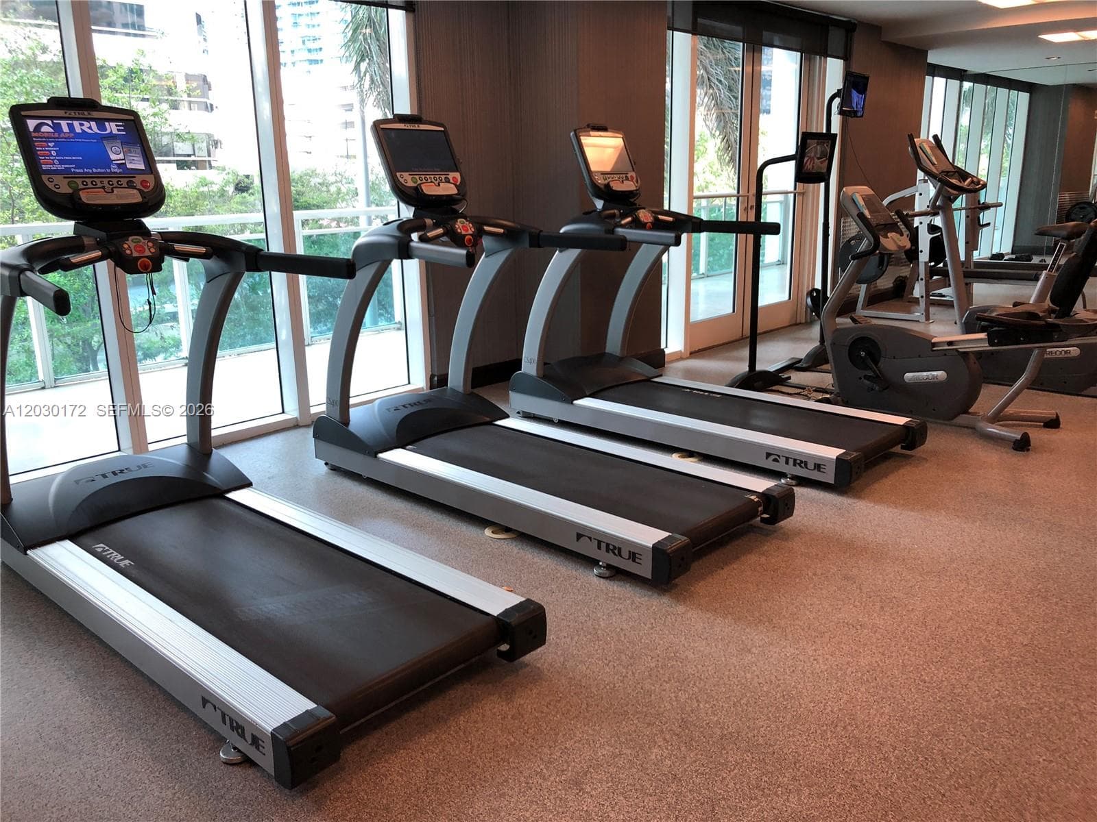 951 Brickell Ave # 3600, Miami FL 33131 — 34