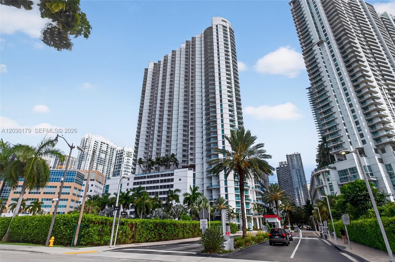 350 S Miami Ave # 1705, Miami FL 33130 — 47