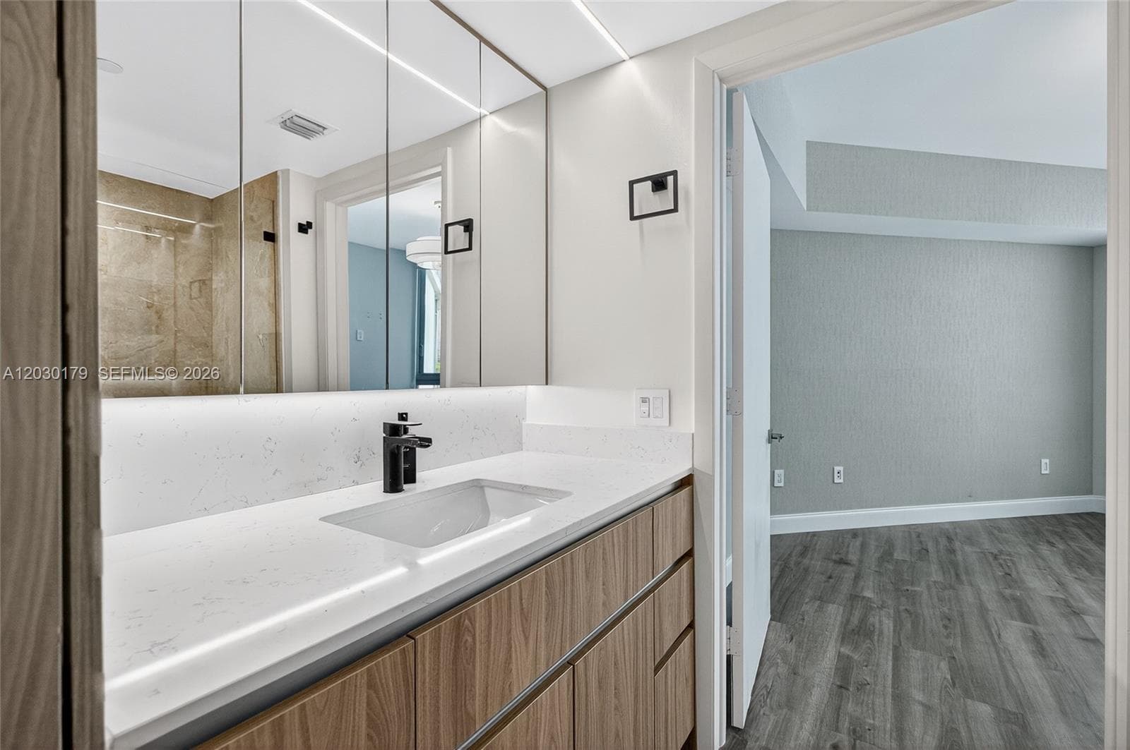 350 S Miami Ave # 1705, Miami FL 33130 — 28