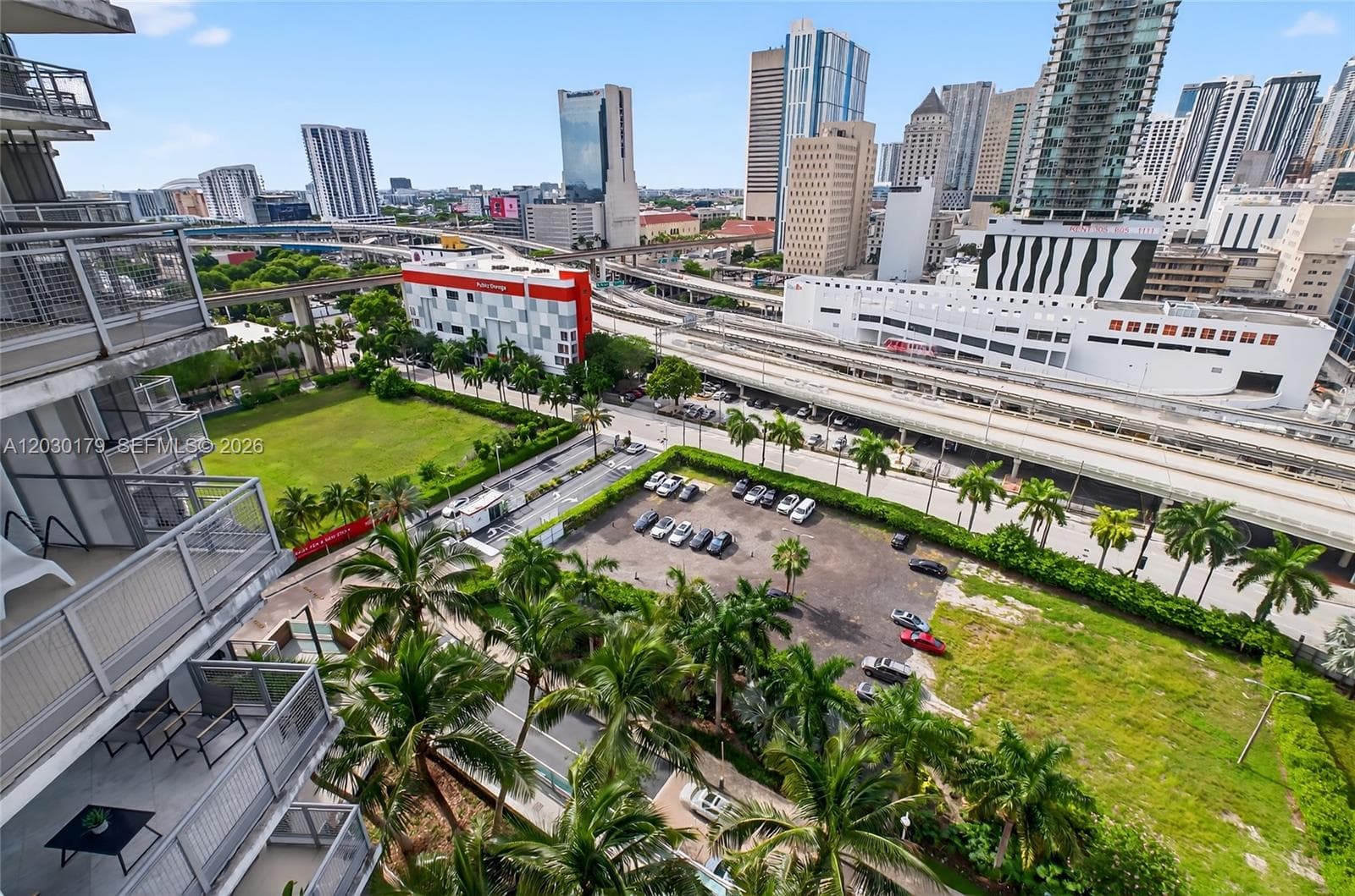 350 S Miami Ave # 1705, Miami FL 33130 — 37