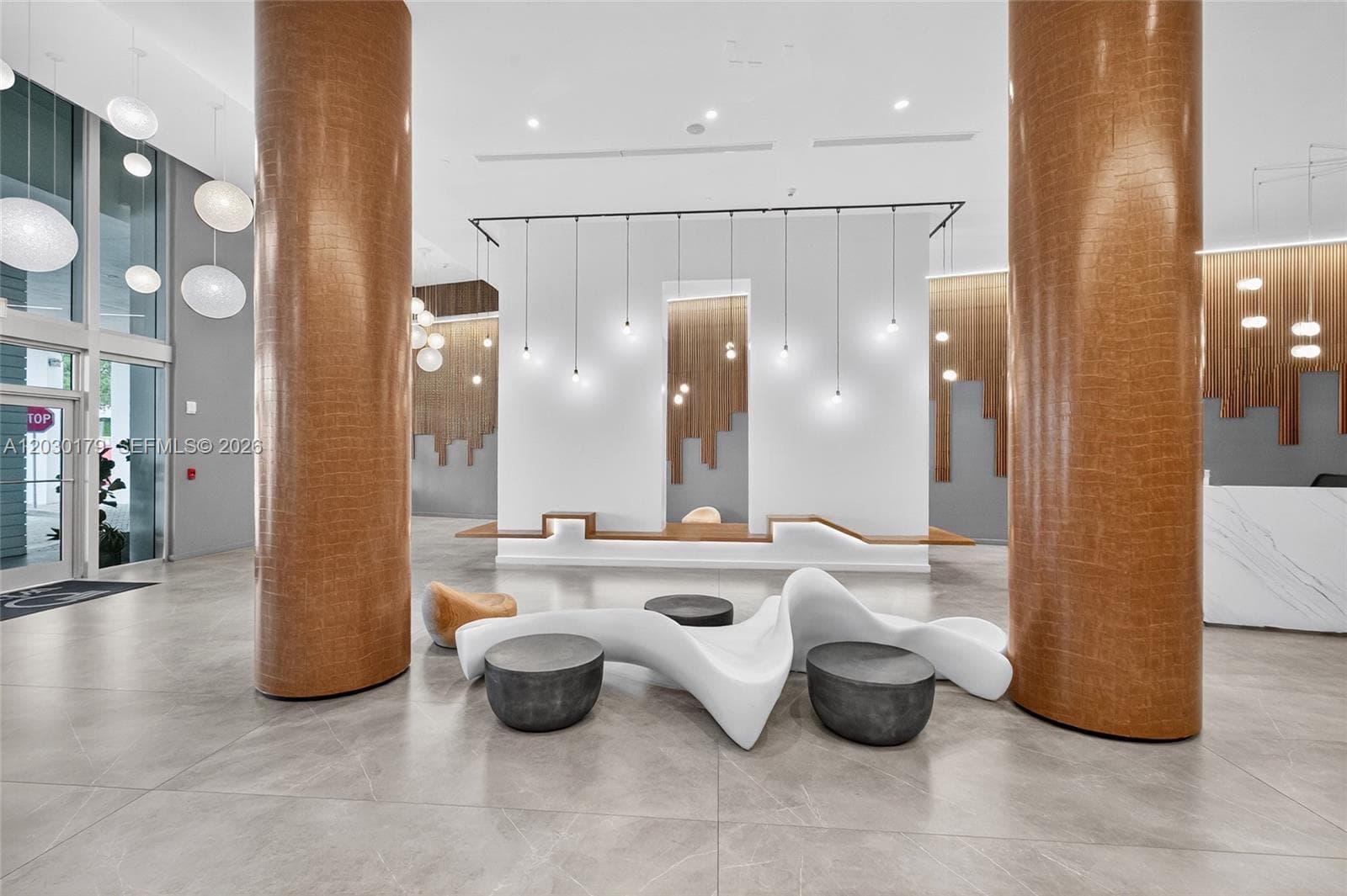 350 S Miami Ave # 1705, Miami FL 33130 — 44