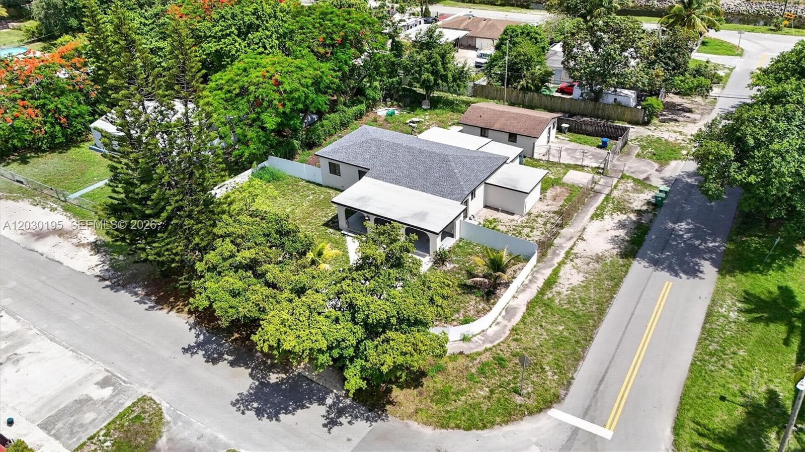 900 Superior St, Opa-Locka FL 33054 — 5