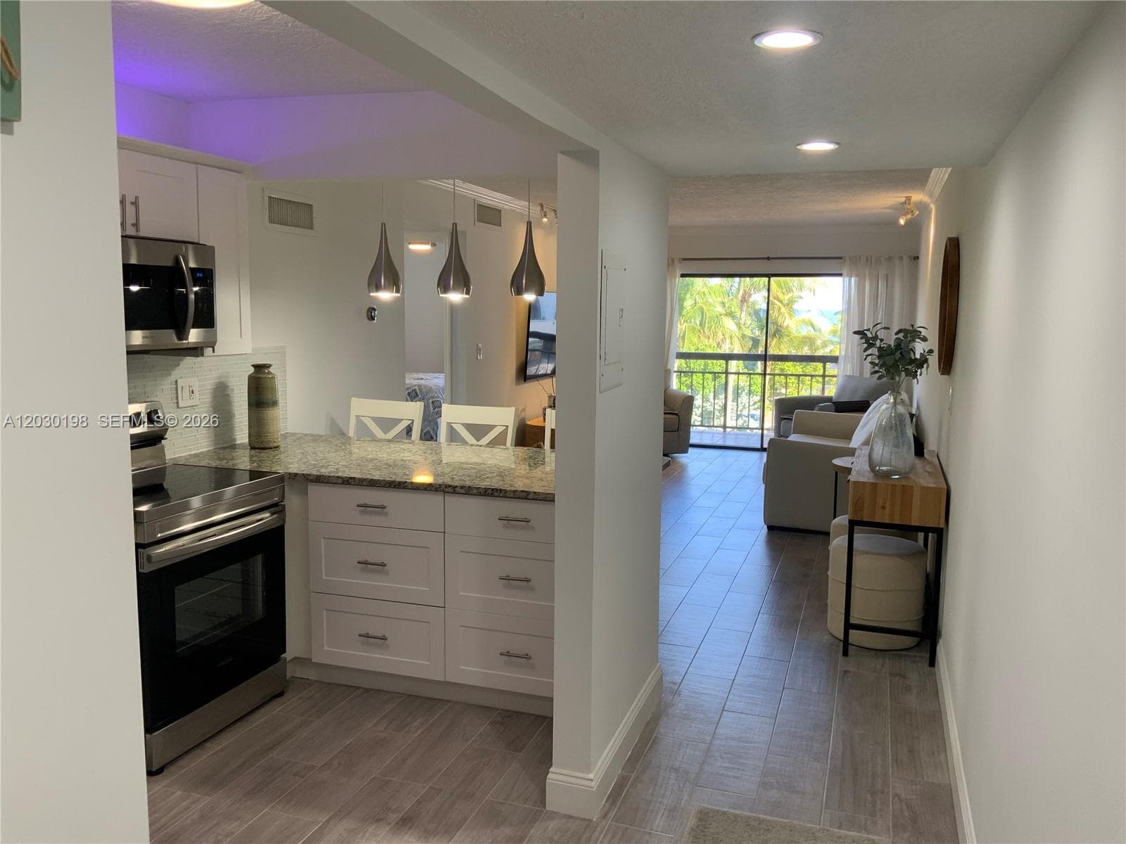 6444 Collins Ave # A6, Miami Beach FL 33141 — 2