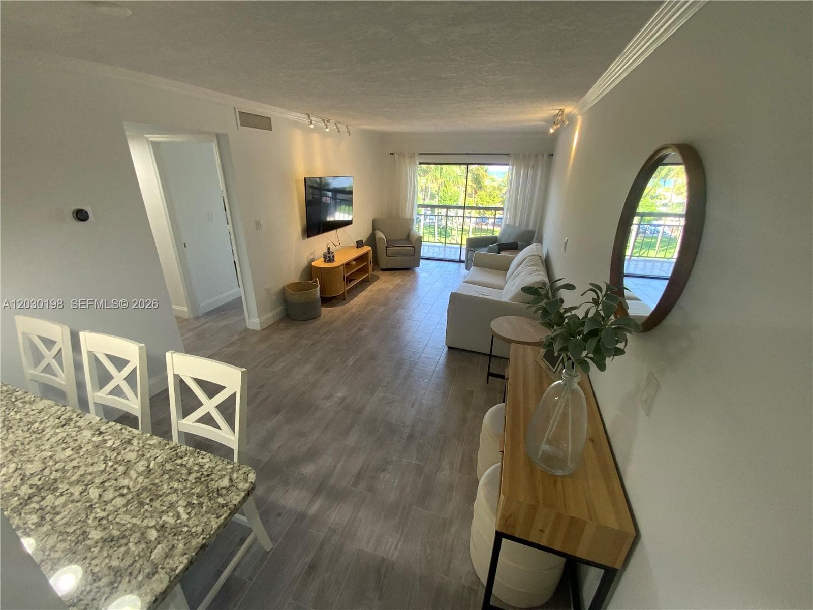 6444 Collins Ave # A6, Miami Beach FL 33141 — 6
