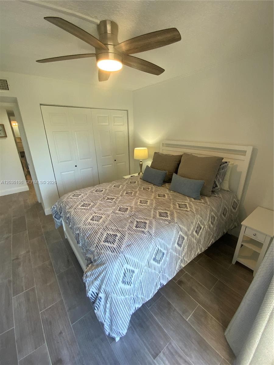 6444 Collins Ave # A6, Miami Beach FL 33141 — 11