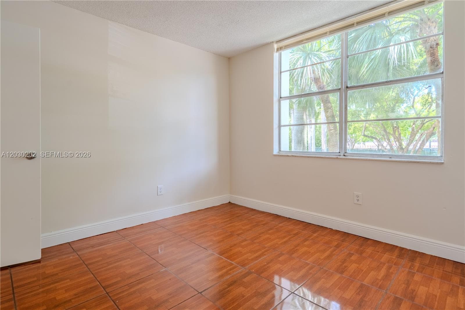 482 NW 165th St Rd # 201, Miami FL 33169 — 13