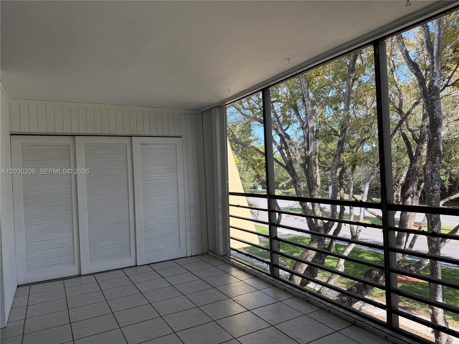 20200 W Country Club Dr, Aventura FL 33180 — 10