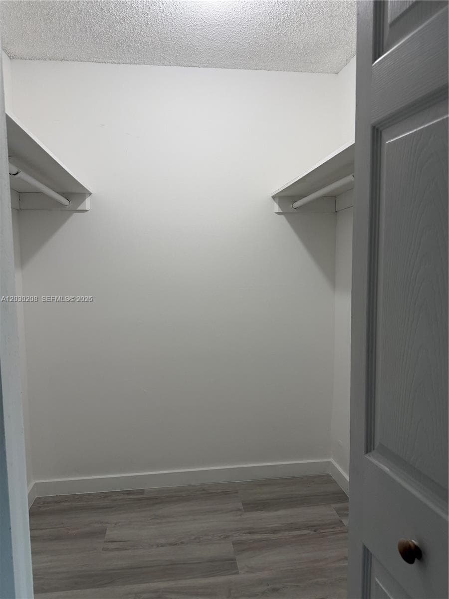 20200 W Country Club Dr, Aventura FL 33180 — 8