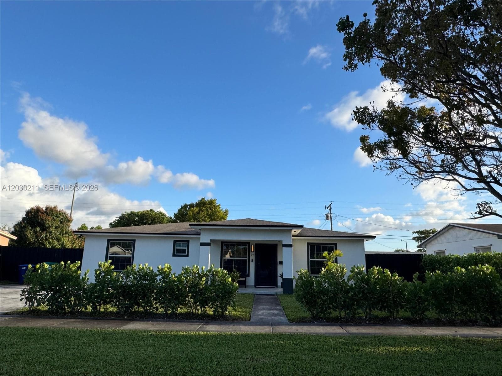 50 NE 209th Ter, Miami Gardens FL 33179 — 1