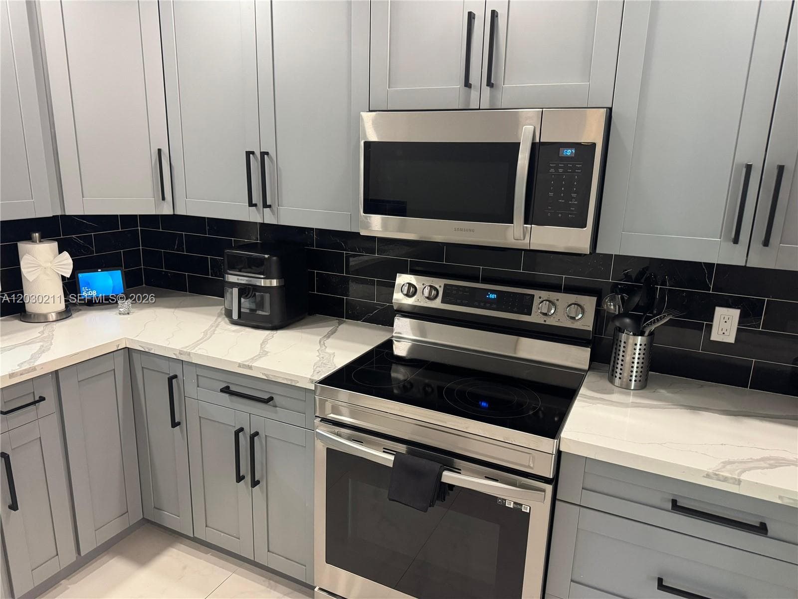 50 NE 209th Ter, Miami Gardens FL 33179 — 9