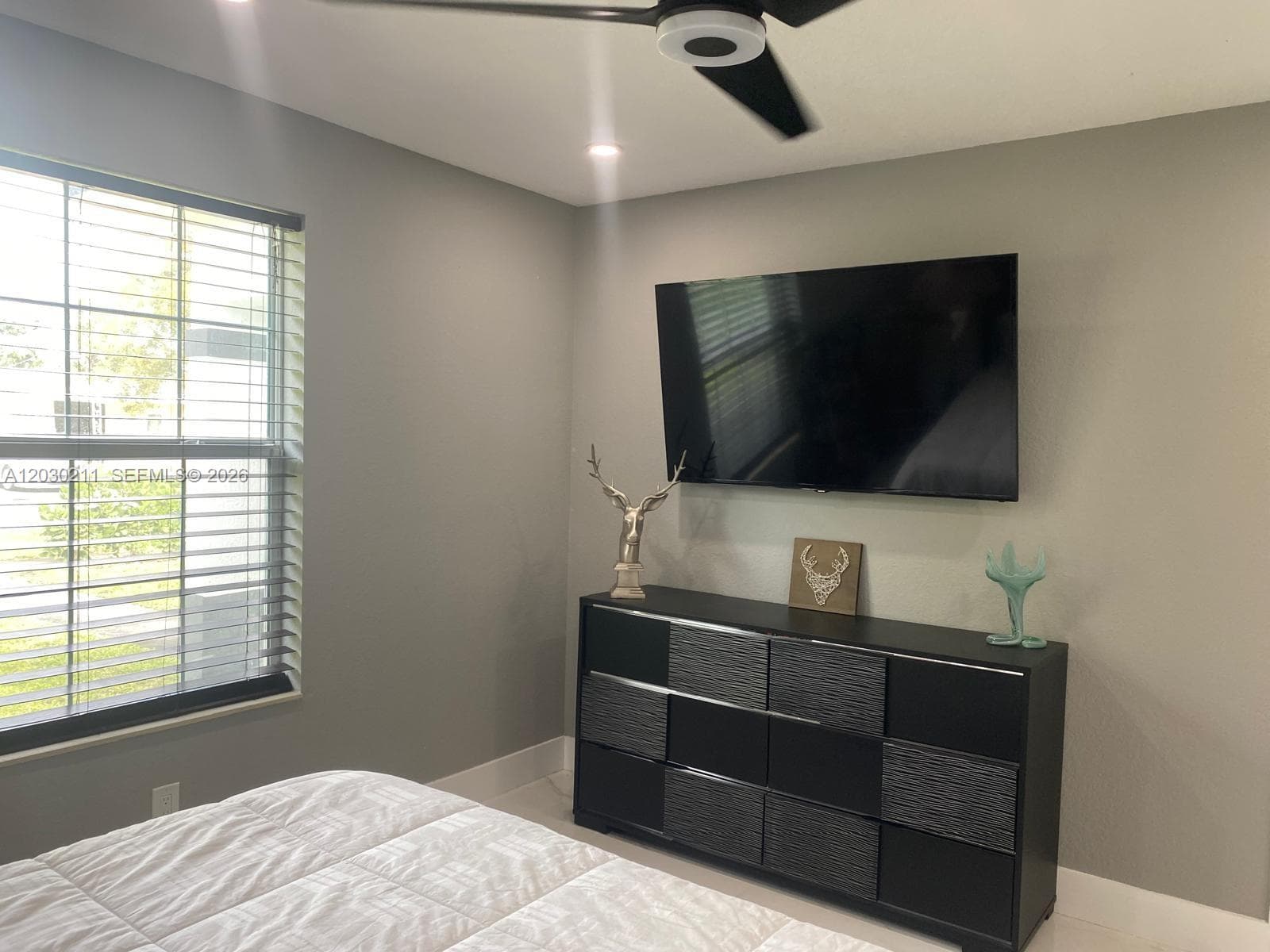 50 NE 209th Ter, Miami Gardens FL 33179 — 14