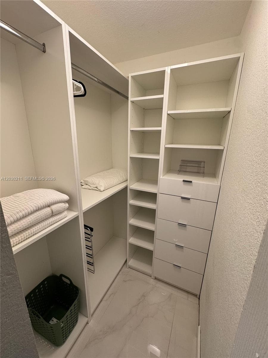 50 NE 209th Ter, Miami Gardens FL 33179 — 15