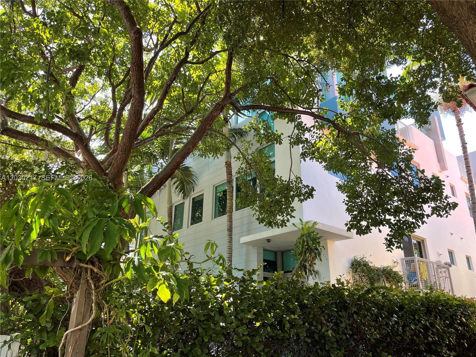 734 Michigan Ave, Miami Beach FL 33139 — 56