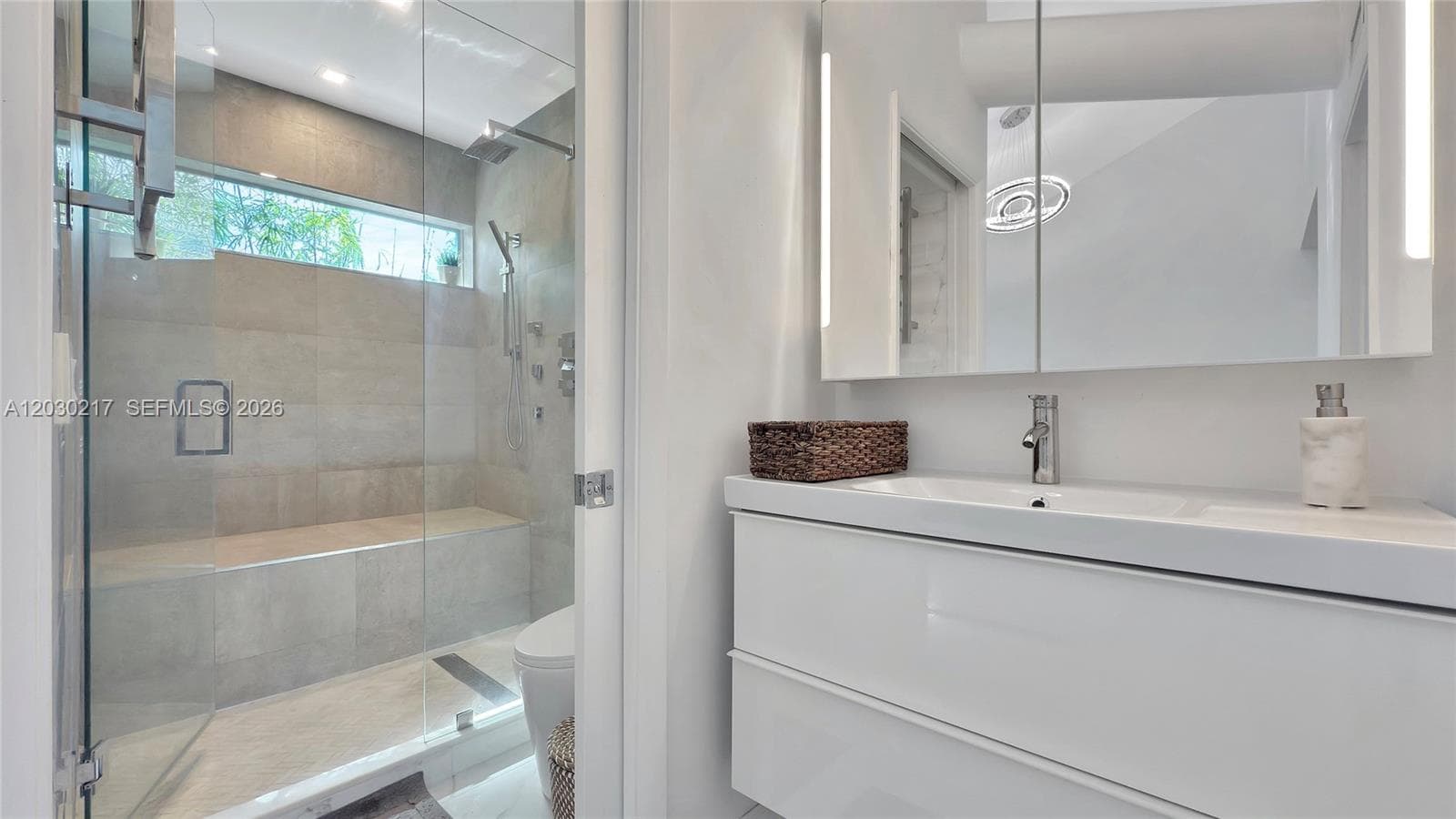 734 Michigan Ave, Miami Beach FL 33139 — 46