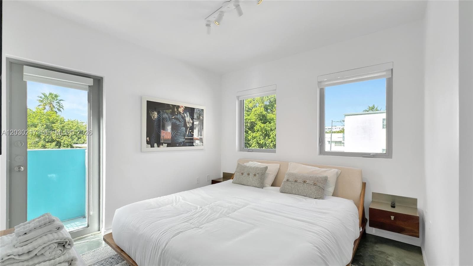 734 Michigan Ave, Miami Beach FL 33139 — 26