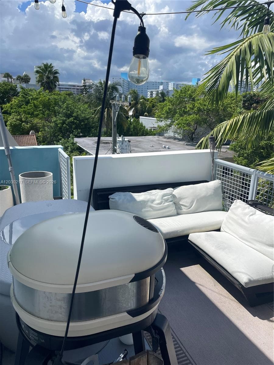 734 Michigan Ave, Miami Beach FL 33139 — 11