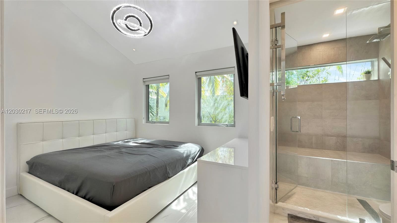734 Michigan Ave, Miami Beach FL 33139 — 44