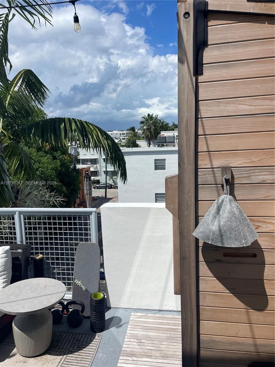 734 Michigan Ave, Miami Beach FL 33139 — 31
