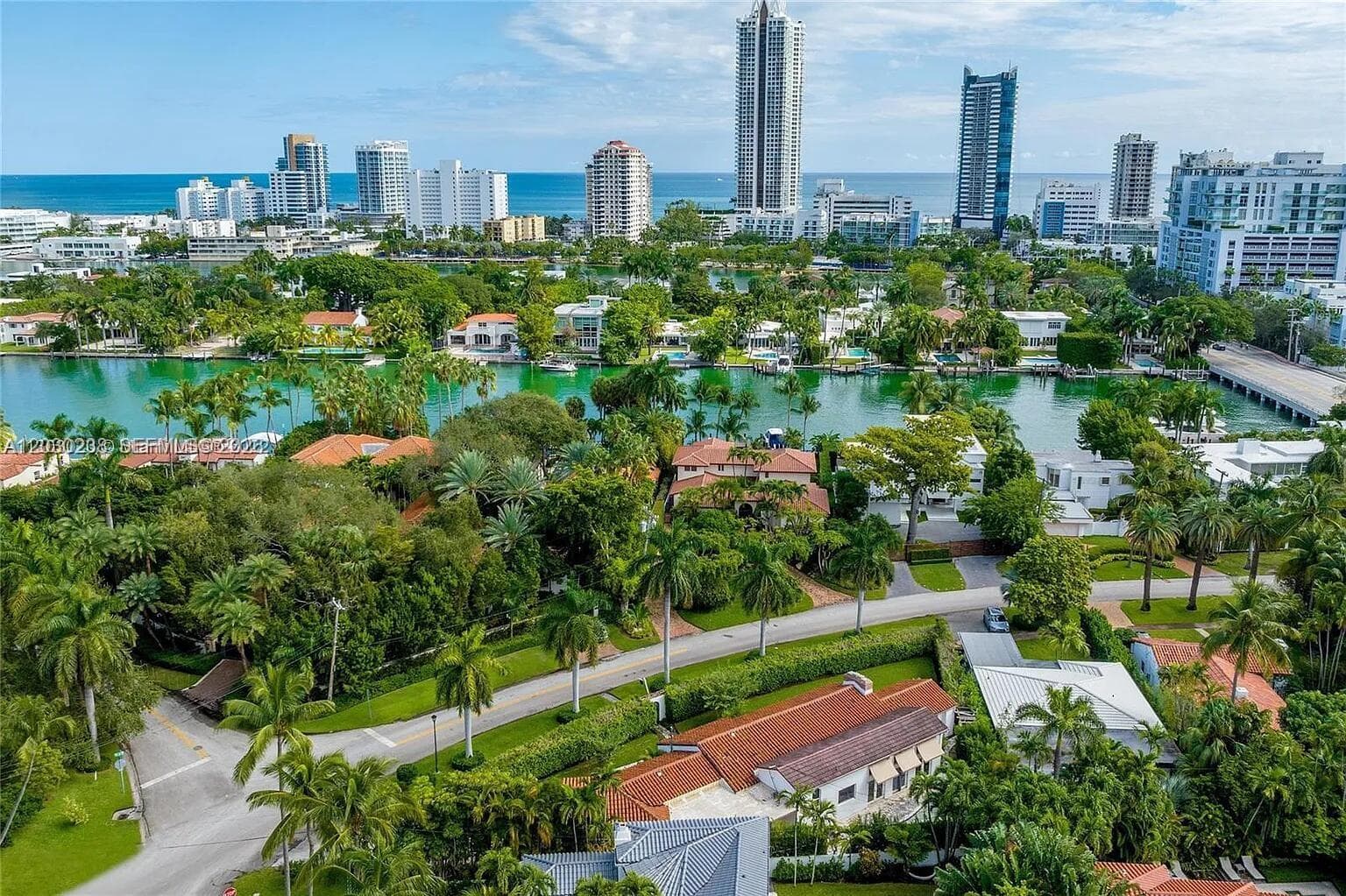 6350 Pinetree Dr, Miami Beach FL 33141 — 2