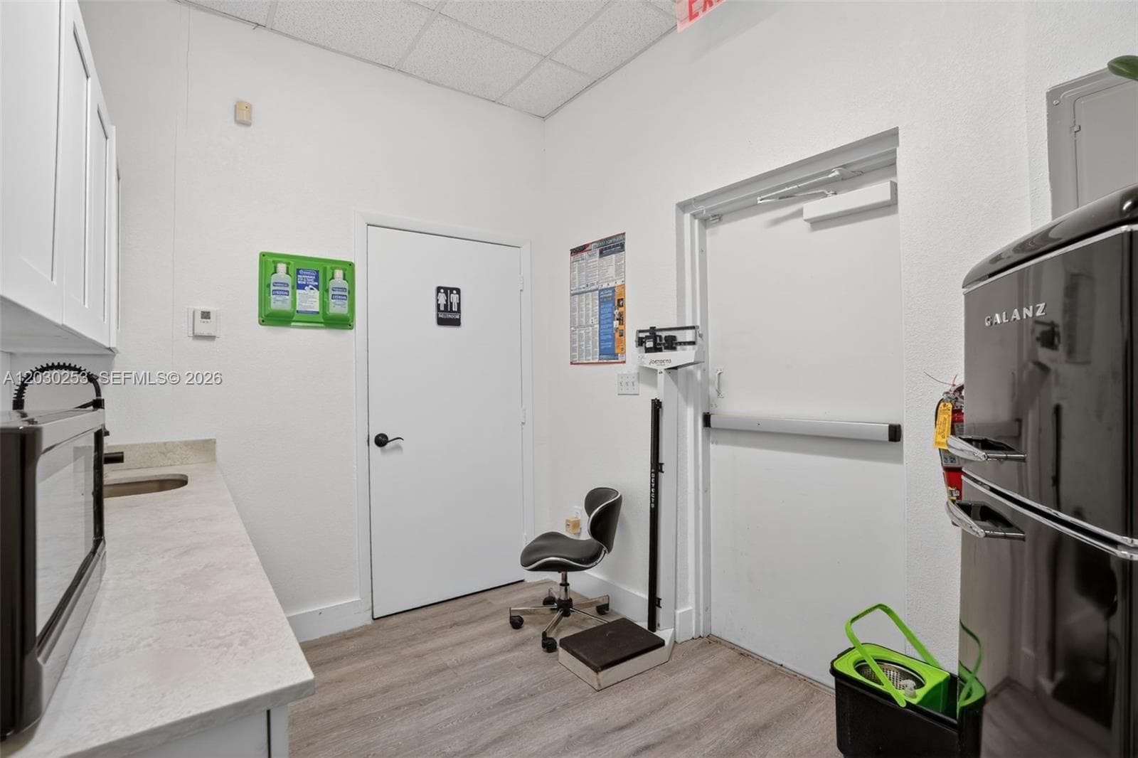 17690 NW 78th Ave, Hialeah FL 33015 — 16