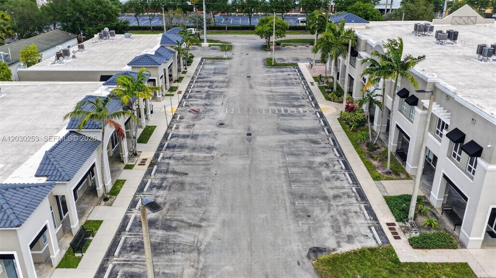 17690 NW 78th Ave, Hialeah FL 33015 — 24