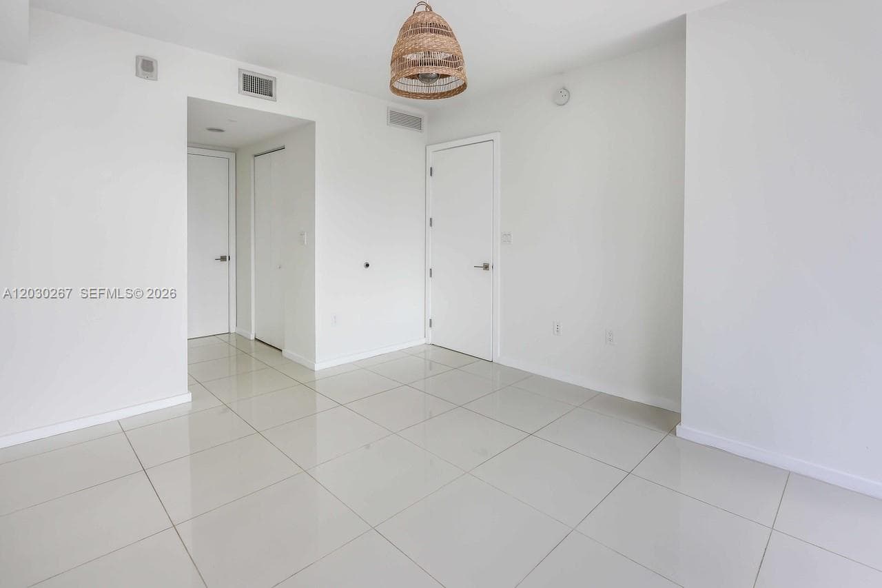 5252 NW 85th Ave # 1509, Doral FL 33166 — 22