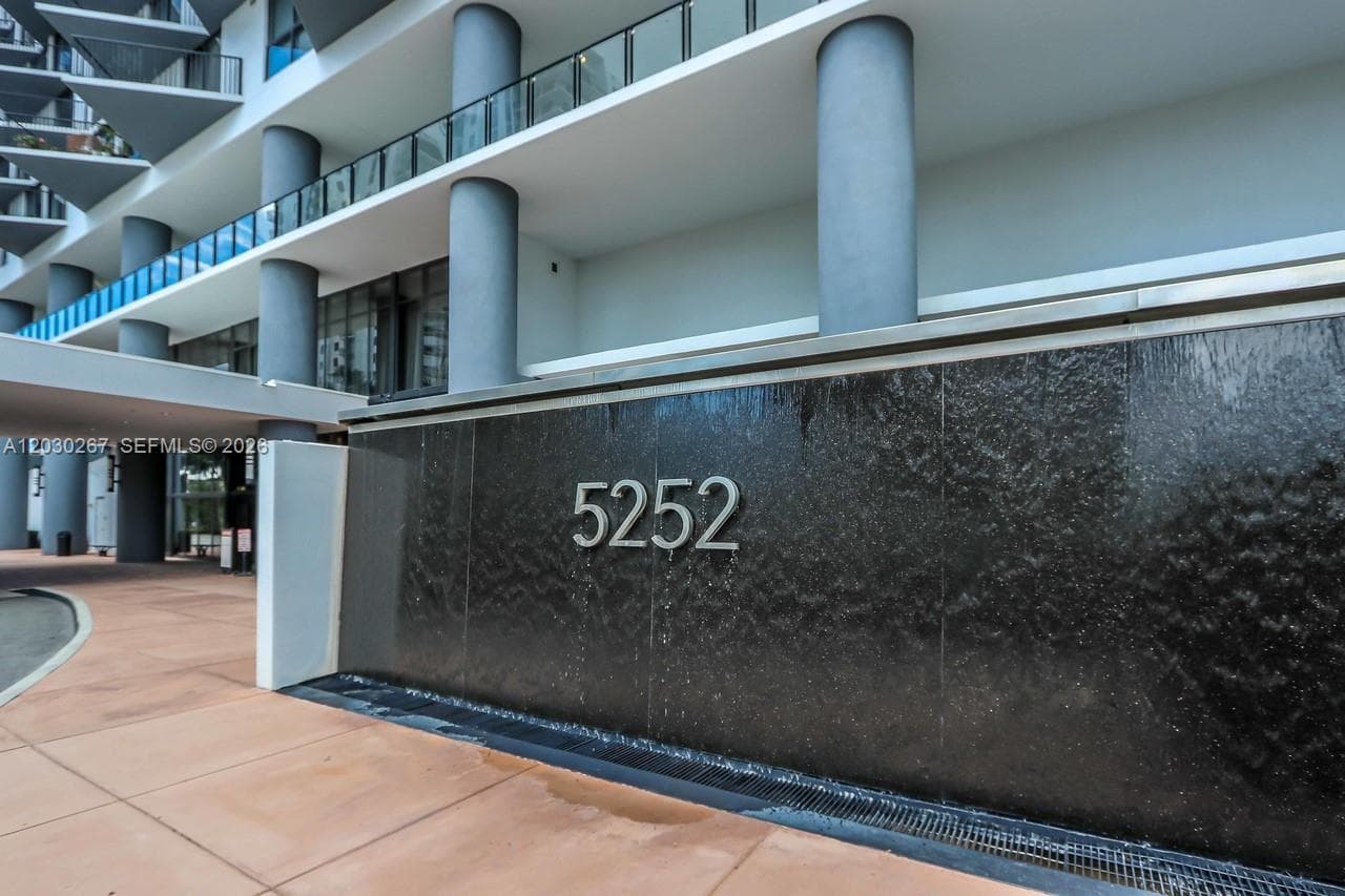 5252 NW 85th Ave # 1509, Doral FL 33166 — 29
