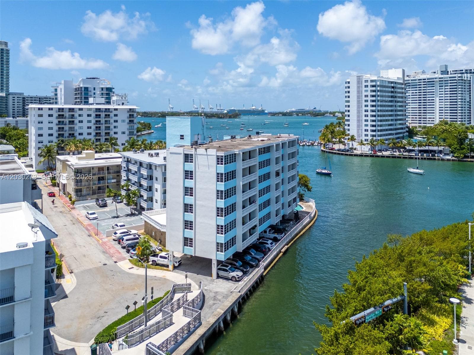 1670 Lincoln Ct # 2B, Miami Beach FL 33139 — 18
