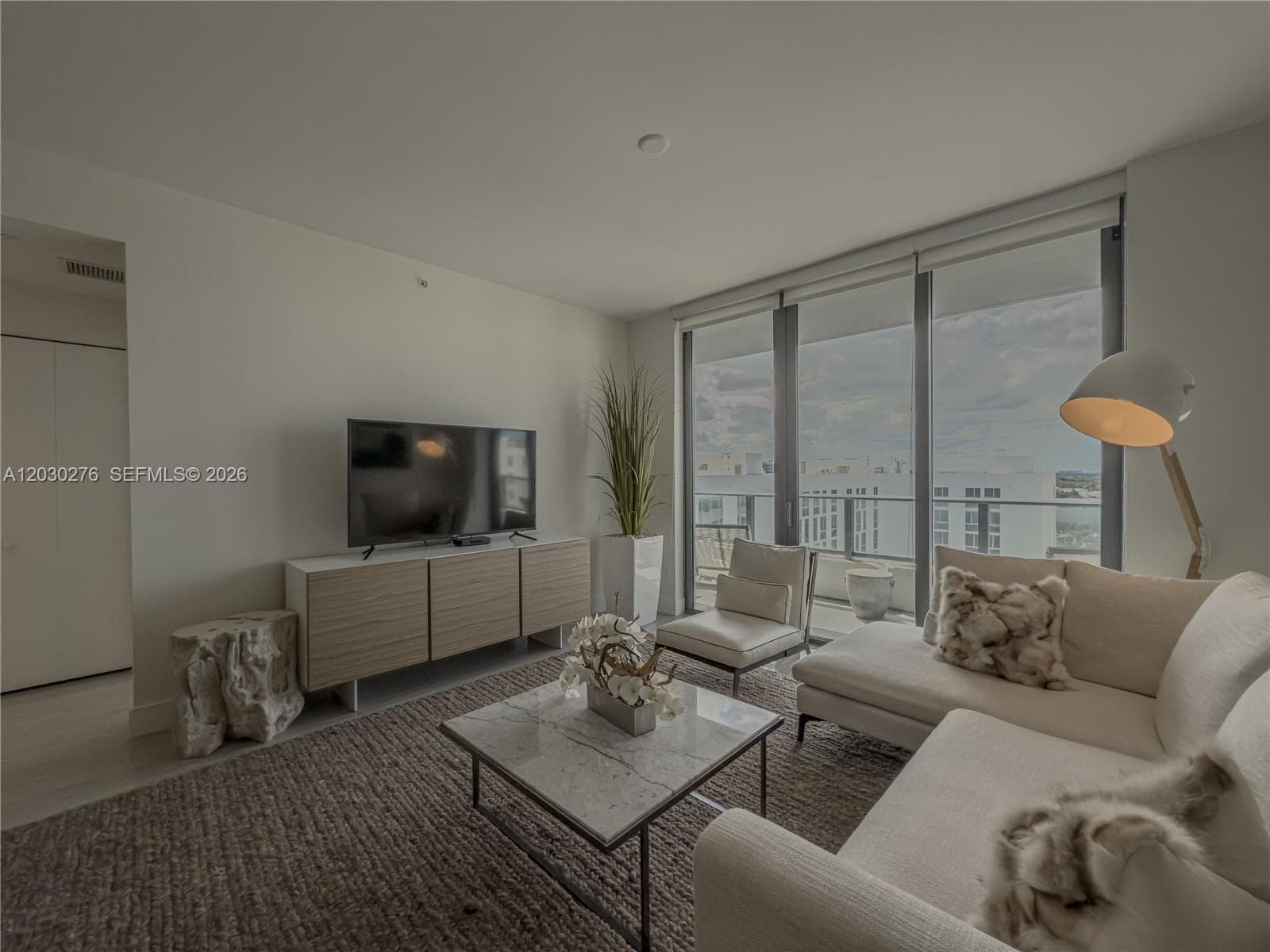 2960 NE 207th St # 1104, Aventura FL 33180 — 16