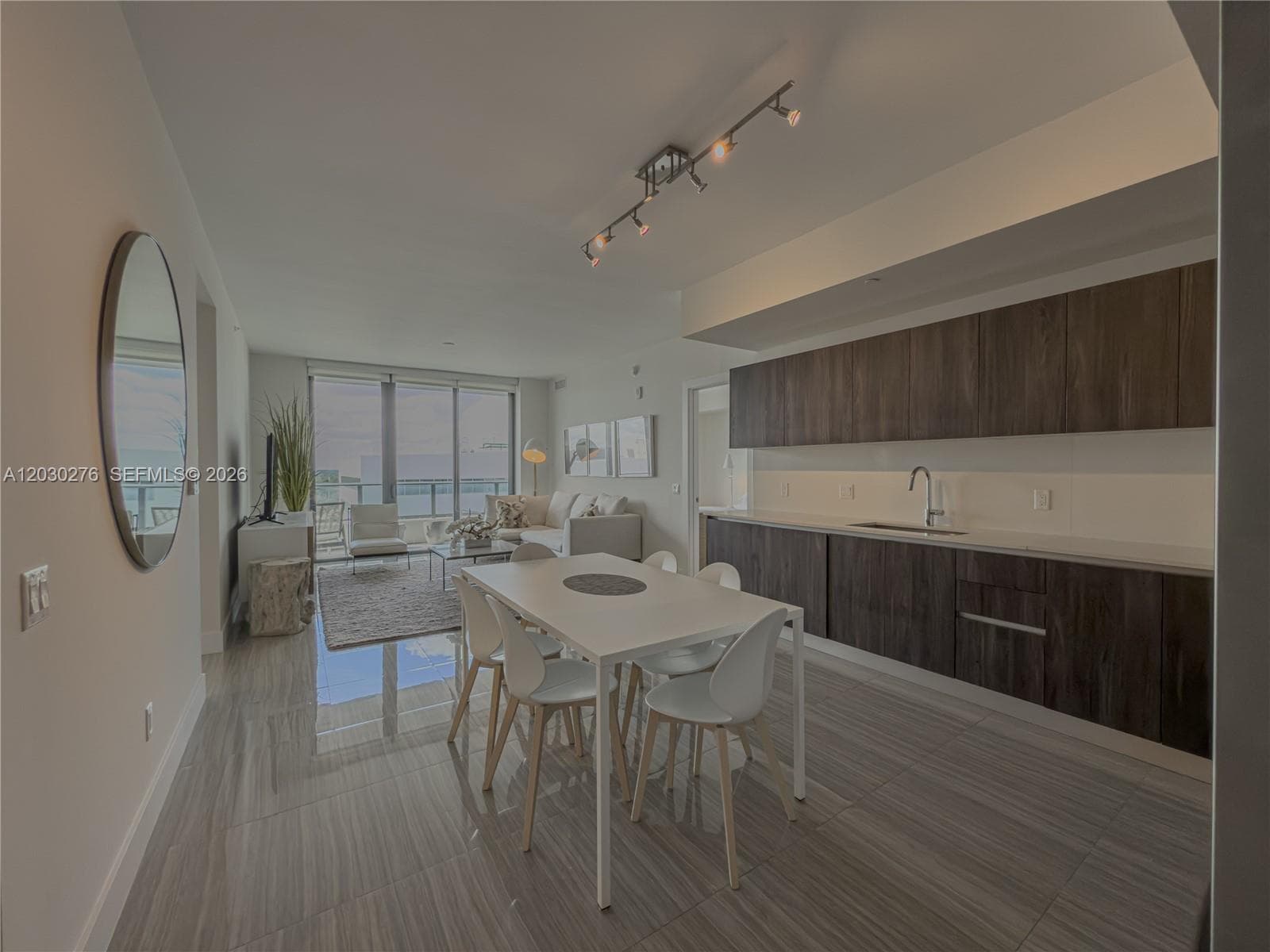 2960 NE 207th St # 1104, Aventura FL 33180 — 9