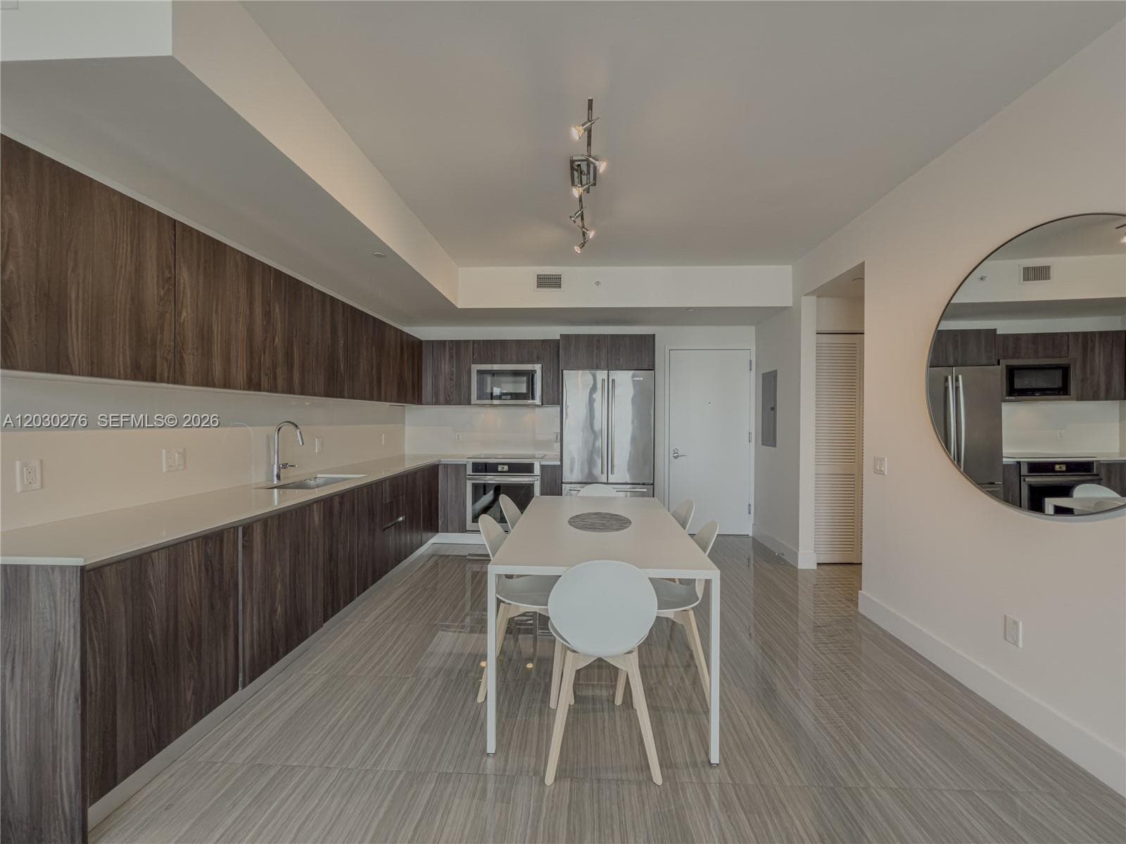 2960 NE 207th St # 1104, Aventura FL 33180 — 11