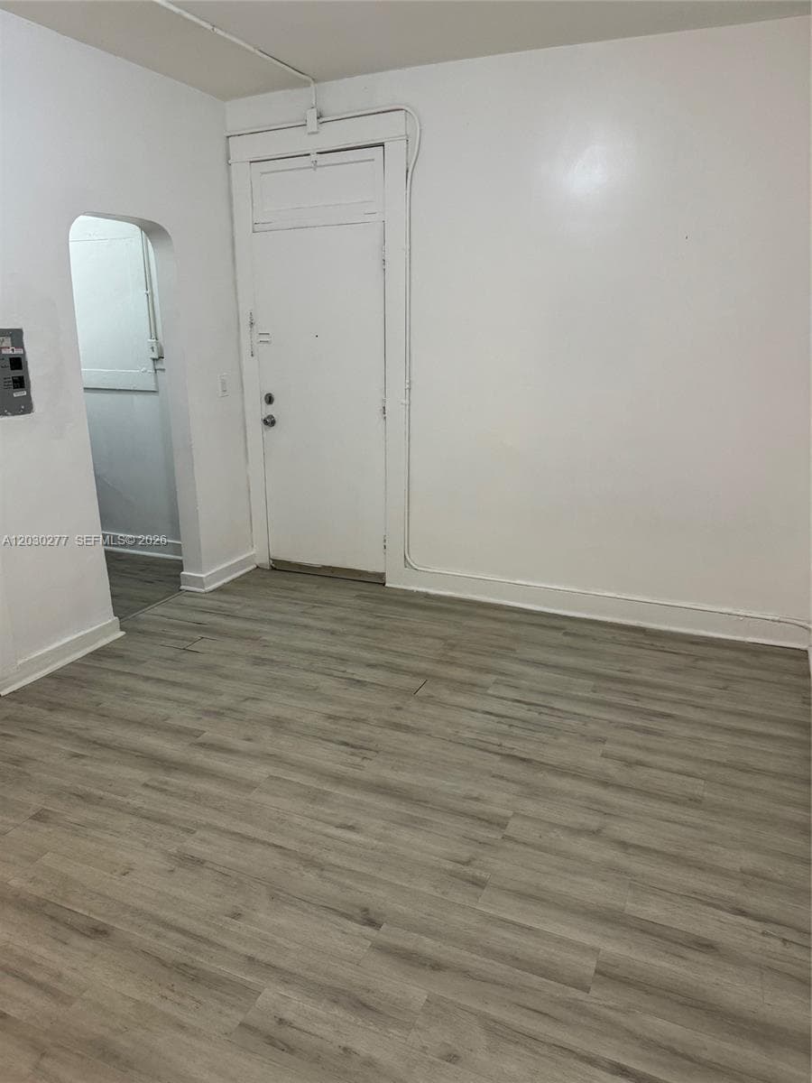 1552 SW 2nd St # 3, Miami FL 33135 — 1