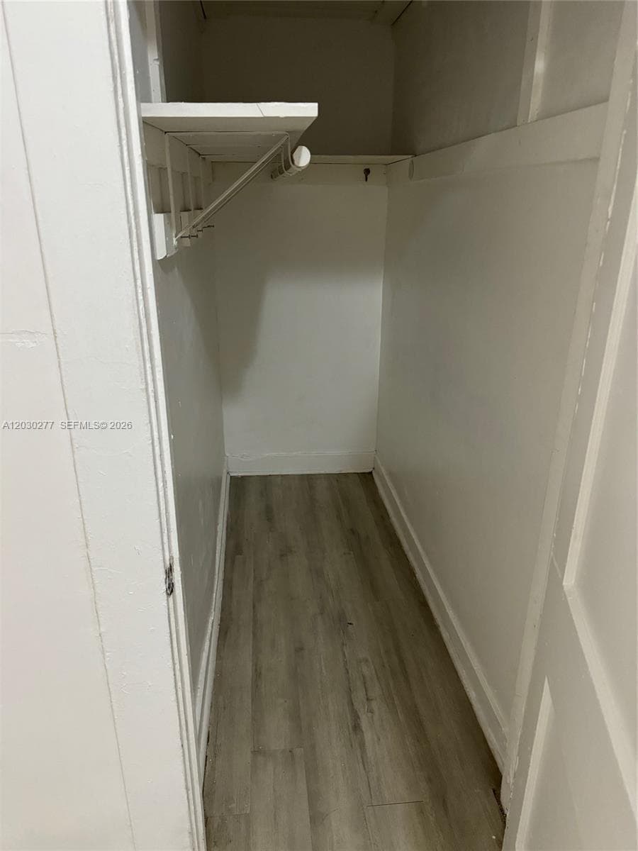 1552 SW 2nd St # 3, Miami FL 33135 — 5