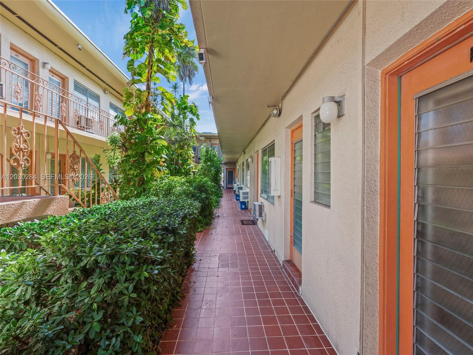 1050 Pennsylvania Ave # 11, Miami Beach FL 33139 — 6